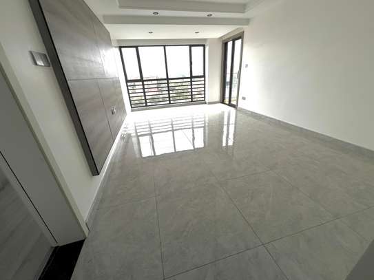 3 Bed Apartment with En Suite in Kilimani image 5