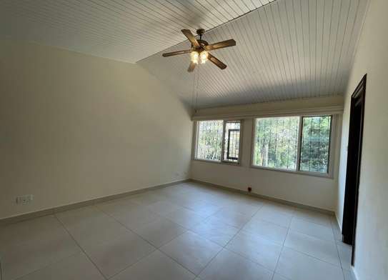 4 Bed Townhouse with En Suite at Muthaiga image 11