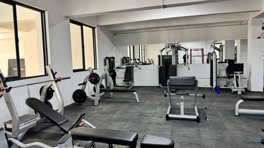1 Bed Apartment with En Suite in Riara Road image 9