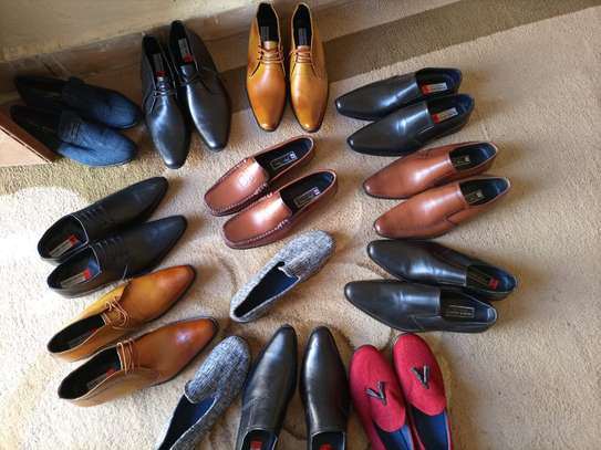 Leather men shoes image 1