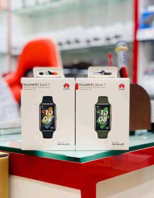 Huawei Smart Band 7 Smart Watch - Brand New image 1