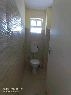 One bedroom apartment to let along Naivasha road image 2