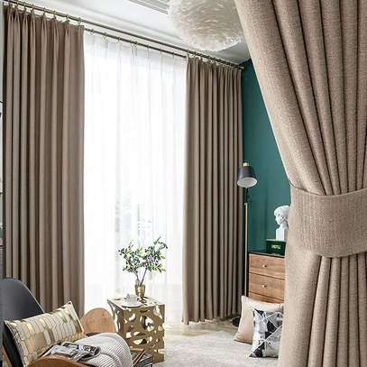 Durable heavy curtains. image 3