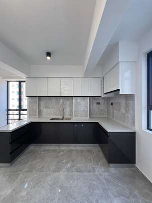 2 Bed Apartment with En Suite at Valley Arcade image 8