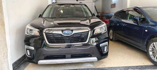 Subaru Forester E-boxer black 2018 4wd image 1