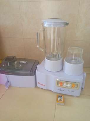 Ramtons glass blender and juicer image 1