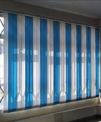 blue/white modern vertical office window blinds image 1