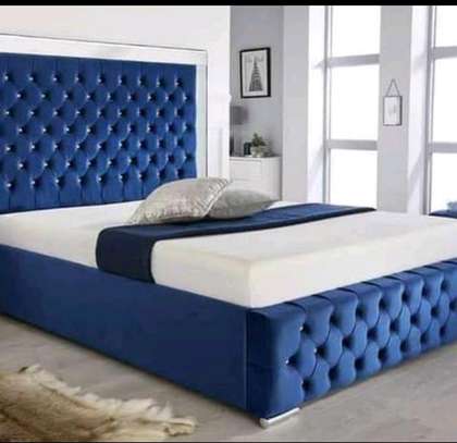 classic 5*6 tufted bed image 1