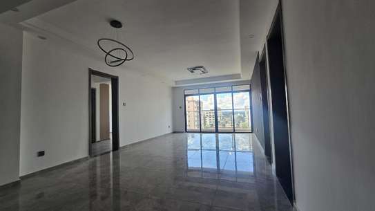 3 Bed Apartment with En Suite in Lavington image 9