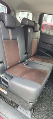 Toyota Sienta hybrid Redwine 2019 7 seater image 8