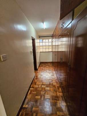 3 Bed Apartment with En Suite at Kilimani image 9