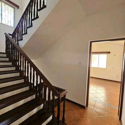 4 Bedroom mansion In a gated estate nyali mombasa image 7
