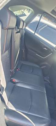 Toyota Rav4 2020 Black Sport image 5