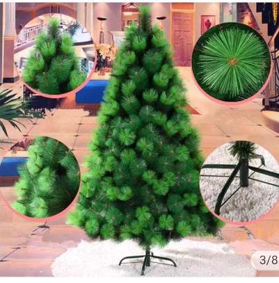 Christmas Tree with Green Leaves image 1