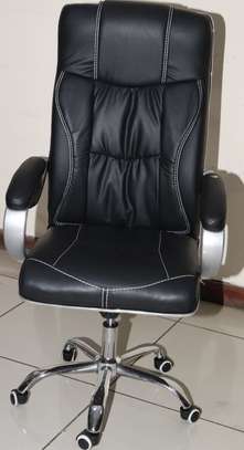 Office Chair; Executive Wide armrests Office Chair image 6