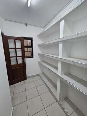 4 Bed Apartment with En Suite at Spring Valley image 12