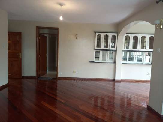 3 Bed Apartment with En Suite in Kileleshwa image 6