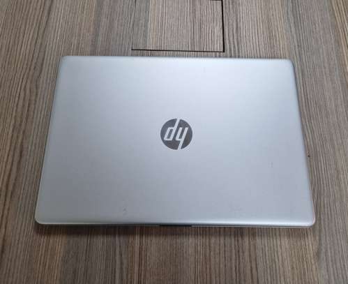 Hp Notebook 15s G9 image 4