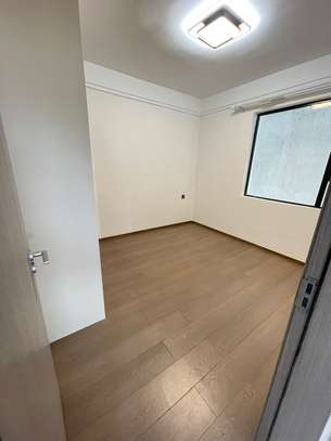 2 Bed Apartment with En Suite in Kilimani image 10