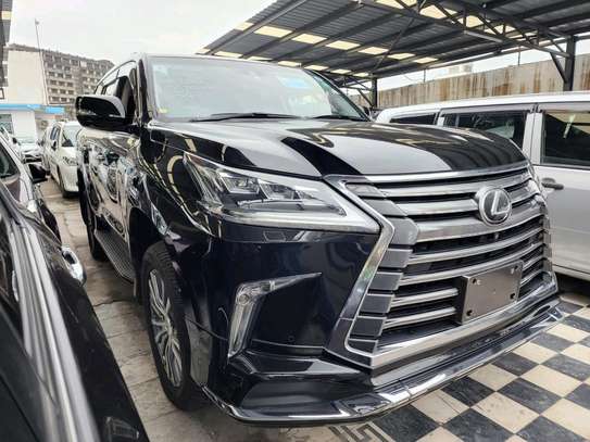 Lexus LX570 Black 2018 Sport image 2