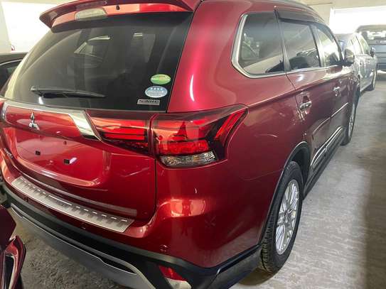 Mitsubish outlander Sunroof image 4