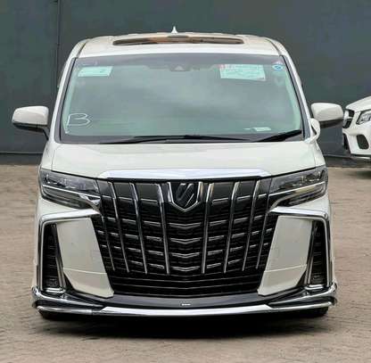 Toyota Alphard Executive Grade Lounge 2018 Double Sunroof image 1