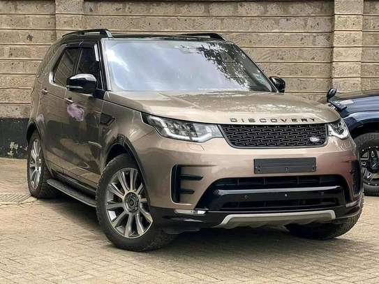 2017 Land Rover Discovery 5 Local 3.0L Diesel image 1