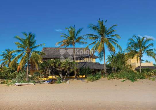 5 Bed House with En Suite at Kizingoni Beach image 12
