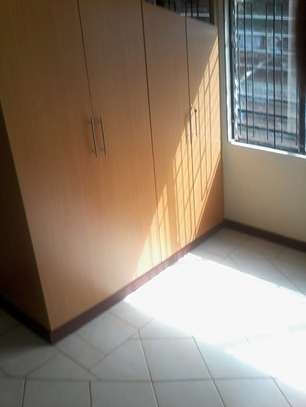 cheap 2 bedroom apartment for rent Westlands. image 5