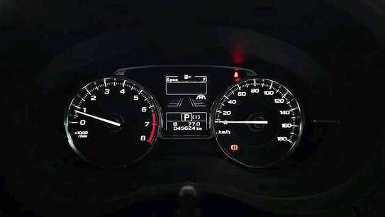 Subaru Forester non turbo black 2018 image 6