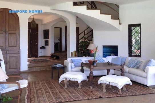 4 Bed Villa with En Suite in Mombasa CBD image 5