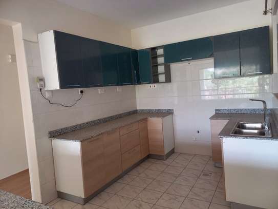 2 Bed Apartment with En Suite in Kileleshwa image 20