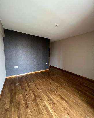 3 Bed Apartment with En Suite in Kileleshwa image 12