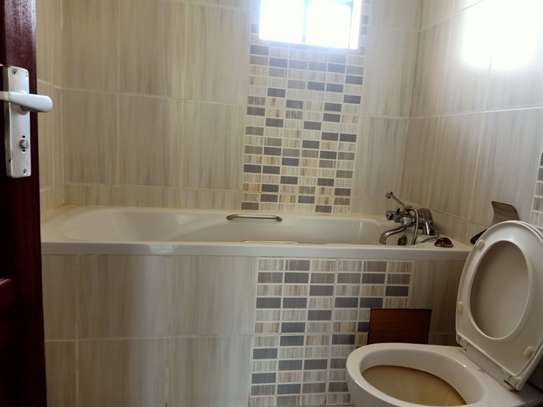 3 Bed House with En Suite at Fourways Junction Estate image 10