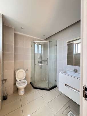 4 Bed Apartment with En Suite in Kileleshwa image 1