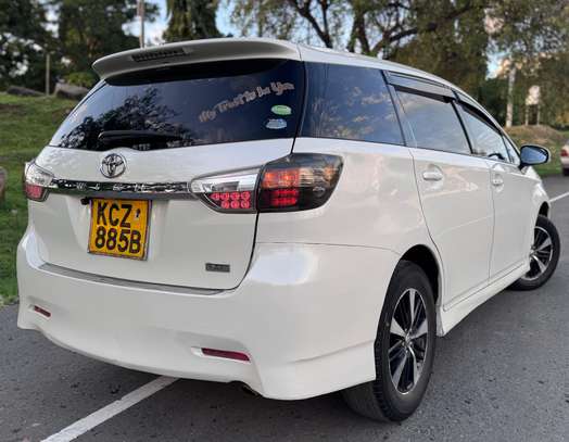 Toyota wish 2012 white image 5