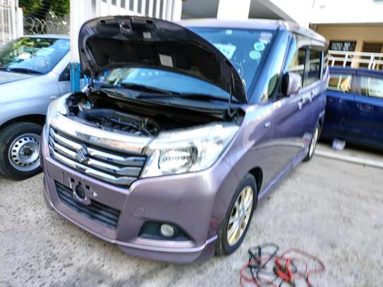 Suzuki solio newshape image 4