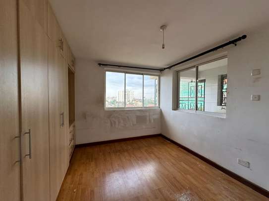 2 Bed Apartment with En Suite in Lavington image 7