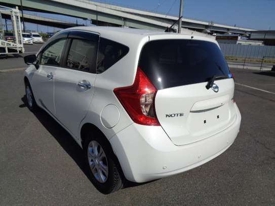 NISSAN NOTE MEDALIST PEARL WHITE COLOUR 2016 MODEL image 3