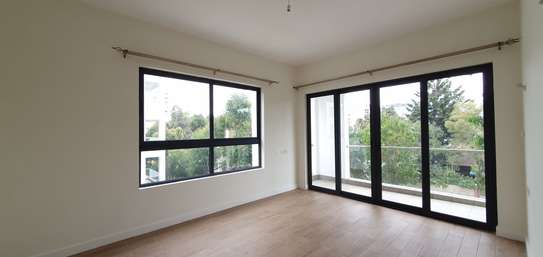 2 Bed Apartment with En Suite in Lavington image 20