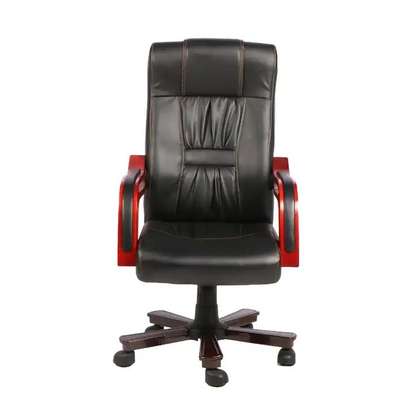Office Chair: Leather Office Seat With Mahogany Armrest image 5