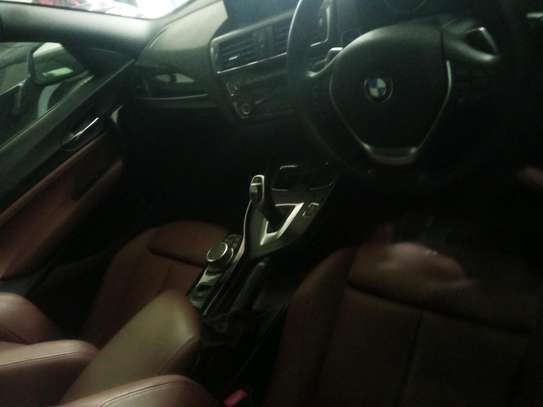 BMW 220i 2 series over view image 8