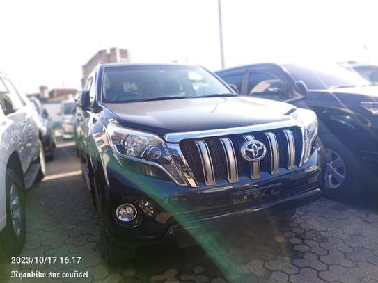 Landcruiser prado image 1