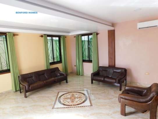 Serviced 4 Bed Apartment with En Suite in Nyali Area image 2