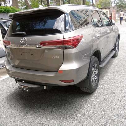 Toyota Fortuner 2016 model image 8