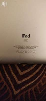 Apple iPad 2 Wi-Fi + 3G 16 GB Silver image 1