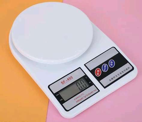 Digital kitchen weighing scale image 3