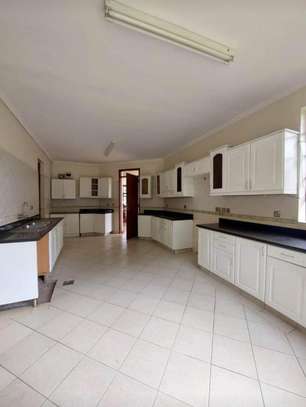 4 Bed House with En Suite in Kitisuru image 7