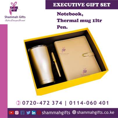 check out our exquisite Executive Gift Set! image 2