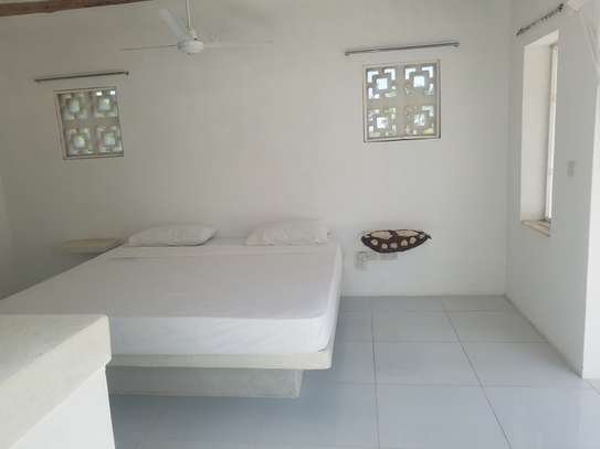 4 Bed House with En Suite in Malindi image 19
